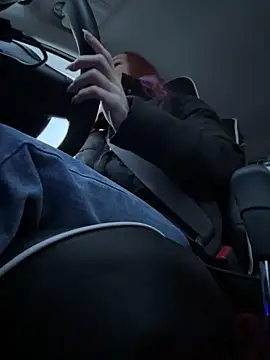 Snapshot of LavenderHot chatting on 02-01-26, 02:10 LavenderHot online show from 02-01-26, 02:10