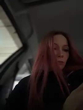 Snapshot of LavenderHot chatting on 02-12-26, 02:39 LavenderHot online show from 02-12-26, 02:39