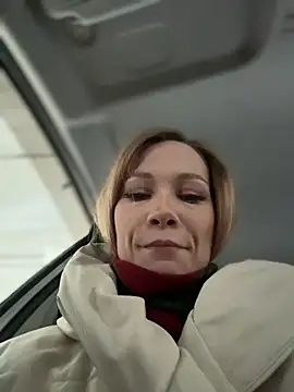 Snapshot of LavenderHot chatting on 02-28-26, 02:34 LavenderHot online show from 02-28-26, 02:34