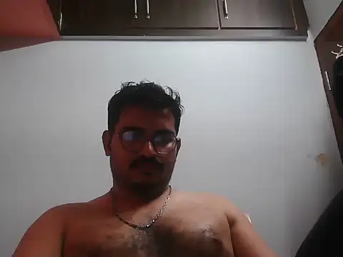 naughtymike0007 online show from 04-05-26, 04:15