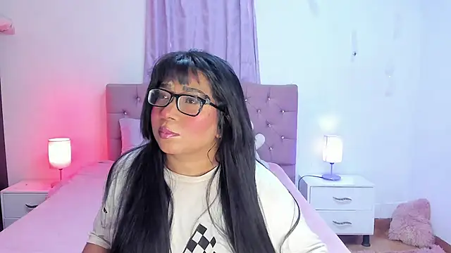 Latinabombsheell online show from 11-19-25, 07:03