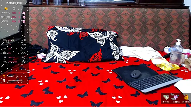 Snapshot of Anasunshine12 chatting on 09-08-25, 08:52 Anasunshine12 online show from 09-08-25, 08:52