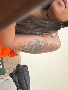 Gin4Cole online show from 02-14-25, 03:26