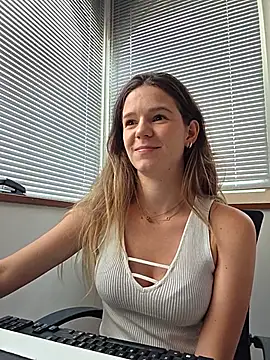lucie mehott online show from 06-08-26, 09:20