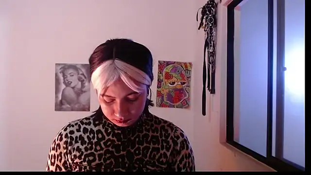 Snapshot of mailer_parsonss chatting on 01-16-25, 12:42 mailer parsonss online show from 01-16-25, 12:42