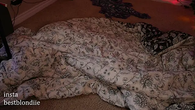 bestblonde online show from 12-27-24, 11:31