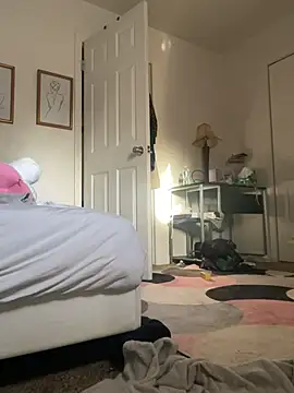 yummyrina online show from 07-17-26, 11:50