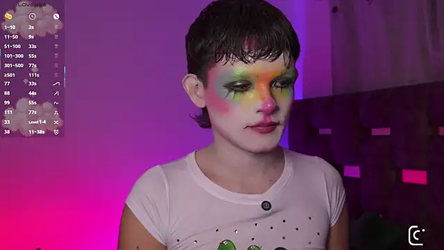 Snapshot of Angelo_018 chatting on 10-23-25, 06:13 Angelo 018 online show from 10-23-25, 06:13