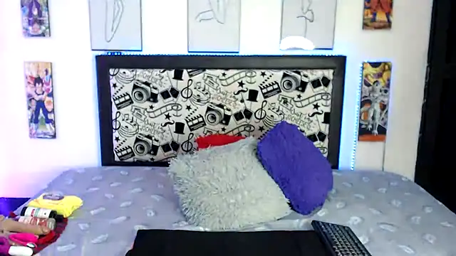 Rihana14 online show from 11-12-25, 07:24