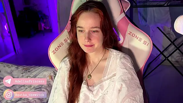 Snapshot of pearl_princess_ chatting on 02-19-25, 11:46 pearl princess online show from 02-19-25, 11:46