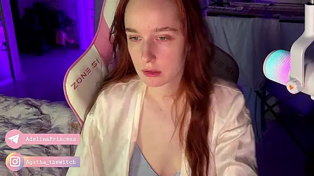 Snapshot of pearl_princess_ chatting on 02-21-25, 02:50 pearl princess online show from 02-21-25, 02:50