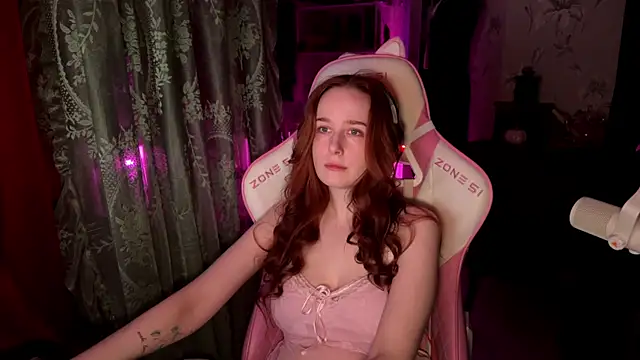 pearl princess  online show from 04-12-26, 03:50