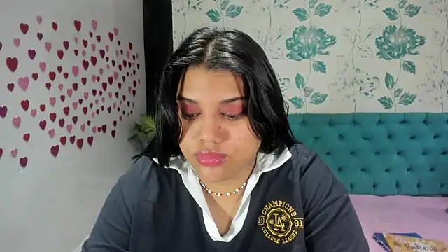 LindaBreeS online show from 02-07-25, 07:59