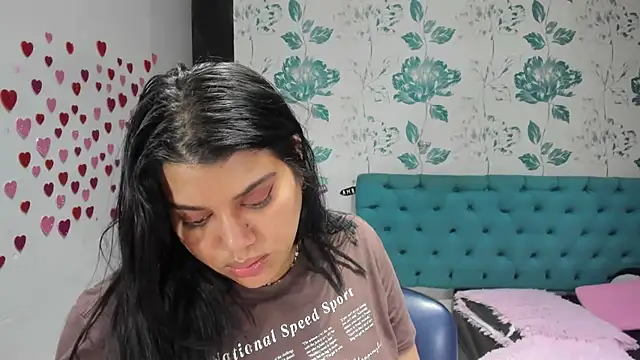 LindaBreeS online show from 03-05-25, 05:18