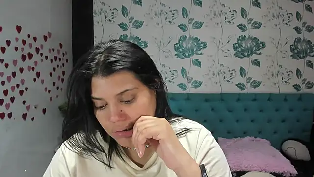 LindaBreeS online show from 03-13-25, 09:26