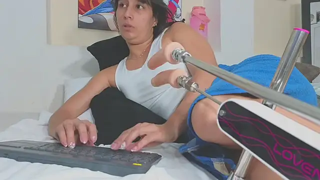 Ashley Miiller1 online show from 12-06-24, 03:00