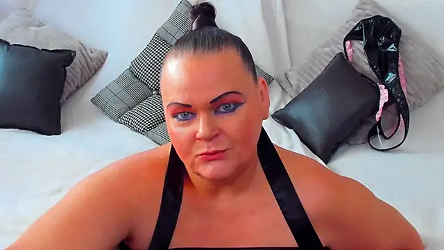 MilanaBiegert online show from 10-08-25, 07:17