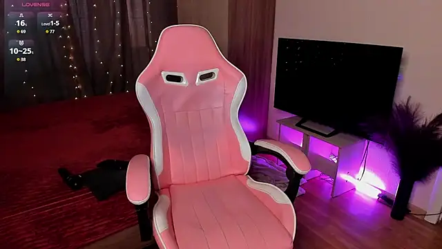 Jane Paws online show from 10-21-25, 02:12