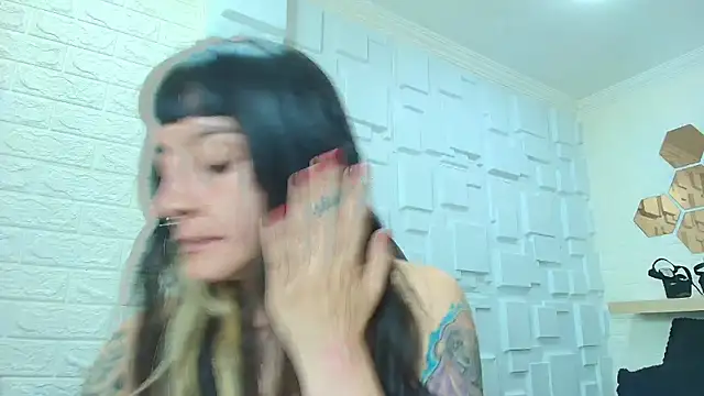 Naughty Kittenm online show from 11-24-25, 11:32