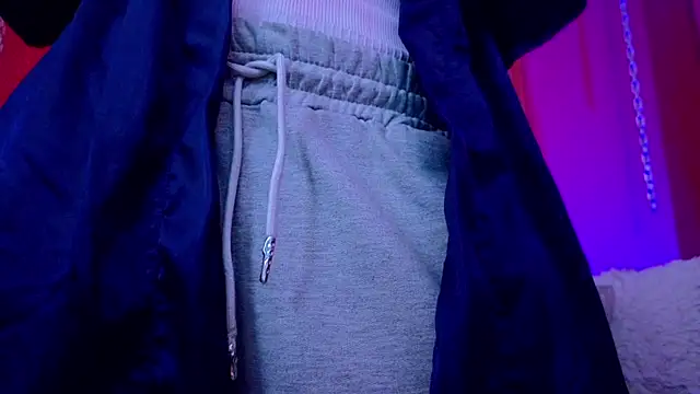 Julieta Russell online show from 09-26-25, 11:58