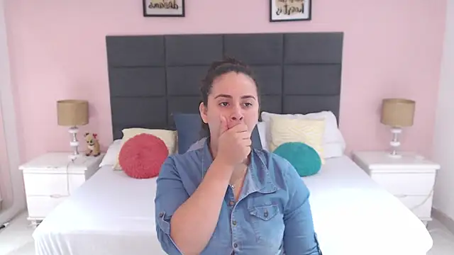 MadisonJenner online show from 01-16-25, 11:15