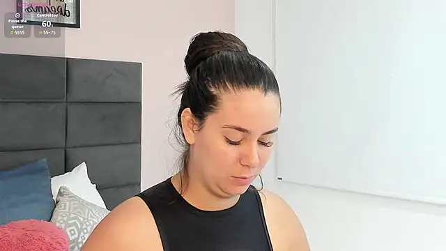 Snapshot of MadisonJenner chatting on 02-07-26, 11:58 MadisonJenner online show from 02-07-26, 11:58