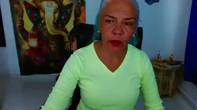 freyadevil333 online show from 02-01-26, 07:34