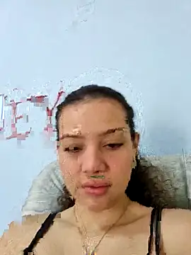 Snapshot of Angela_hank2 chatting on 11-11-25, 12:49 Angela hank2 online show from 11-11-25, 12:49