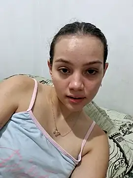 Snapshot of Angela_hank2 chatting on 11-23-25, 02:55 Angela hank2 online show from 11-23-25, 02:55