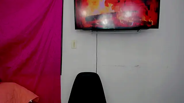 Snapshot of sunshine_uwu22 chatting on 12-27-24, 07:24 sunshine uwu22 online show from 12-27-24, 07:24