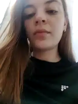 Snapshot of Bellacrox chatting on 01-15-25, 06:51 Bellacrox online show from 01-15-25, 06:51