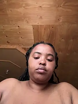 Linahlove online show from 02-20-25, 07:23