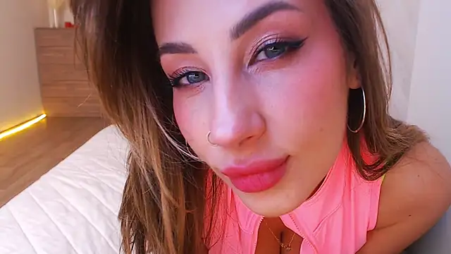 Snapshot of Magic_Eyes__ chatting on 05-20-26, 03:13 Magic Eyes online show from 05-20-26, 03:13