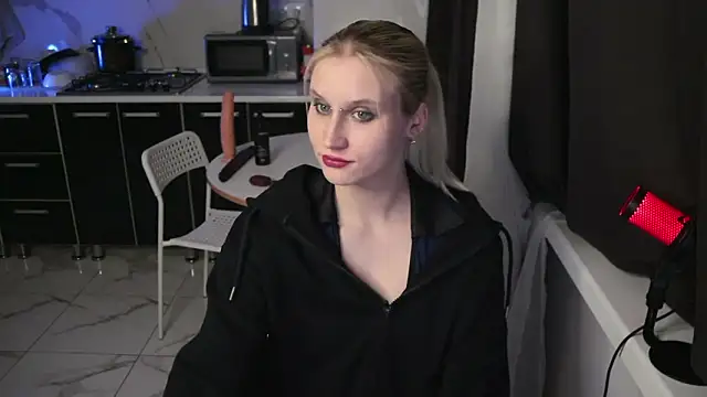 Snapshot of MertyXX chatting on 02-22-26, 10:08 MertyXX online show from 02-22-26, 10:08