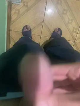 Snapshot of SOYMRX chatting on 02-23-25, 06:07 SOYMRX online show from 02-23-25, 06:07