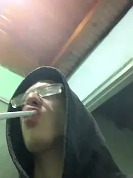 Snapshot of SOYMRX chatting on 03-18-25, 03:31 SOYMRX online show from 03-18-25, 03:31