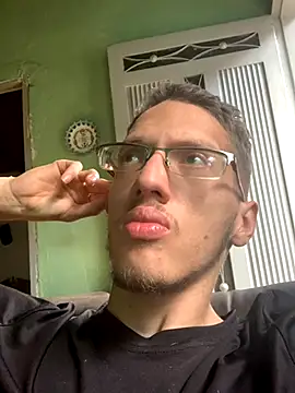 Snapshot of SOYMRX chatting on 11-26-25, 09:38 SOYMRX online show from 11-26-25, 09:38