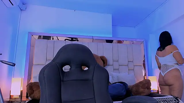 SheylaBakerr online show from 02-06-25, 11:21