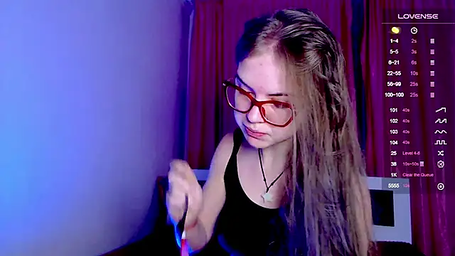 Sarah HS online show from 12-22-24, 12:05