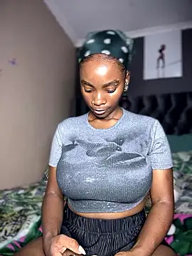 Snapshot of Candy-Heart chatting on 01-08-26, 11:51 Candy-Heart online show from 01-08-26, 11:51