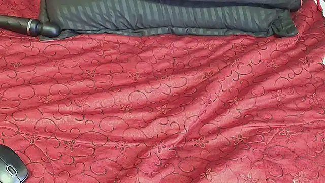 Snapshot of emmars_ chatting on 12-24-24, 02:22 emmars online show from 12-24-24, 02:22