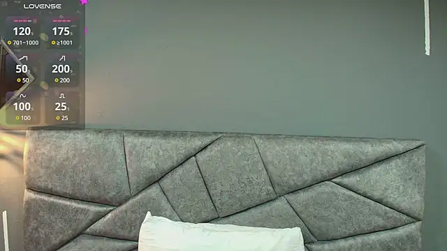 Snapshot of emmars_ chatting on 02-28-25, 10:28 emmars online show from 02-28-25, 10:28