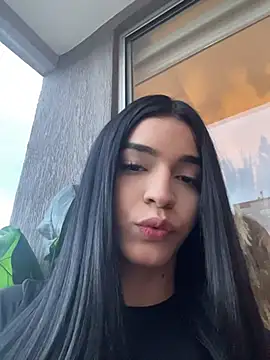 Snapshot of Summer_walkerr chatting on 07-18-26, 11:08 Summer walkerr online show from 07-18-26, 11:08