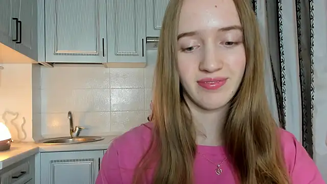 Snapshot of leslie_my_lovee chatting on 11-14-25, 07:56 leslie my lovee online show from 11-14-25, 07:56