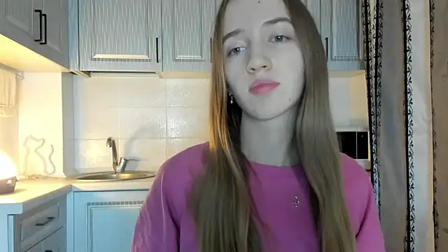 Snapshot of leslie_my_lovee chatting on 11-19-25, 07:58 leslie my lovee online show from 11-19-25, 07:58