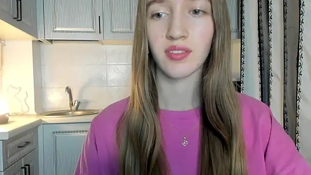 Snapshot of leslie_my_lovee chatting on 11-21-25, 06:28 leslie my lovee online show from 11-21-25, 06:28