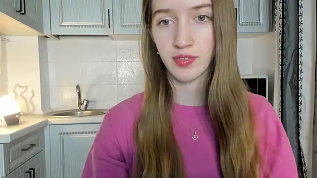 Snapshot of leslie_my_lovee chatting on 12-02-25, 04:24 leslie my lovee online show from 12-02-25, 04:24