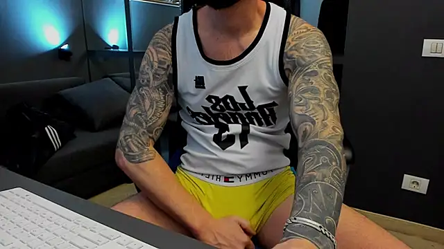 AronGrant online show from 02-08-26, 09:56