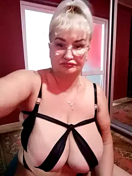 Snapshot of Jemma_Cori chatting on 03-20-25, 08:42 Jemma Cori online show from 03-20-25, 08:42