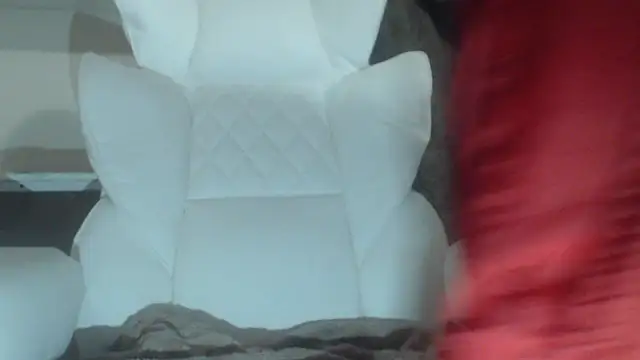 Snapshot of Tecsavy chatting on 09-16-25, 11:00 Tecsavy online show from 09-16-25, 11:00